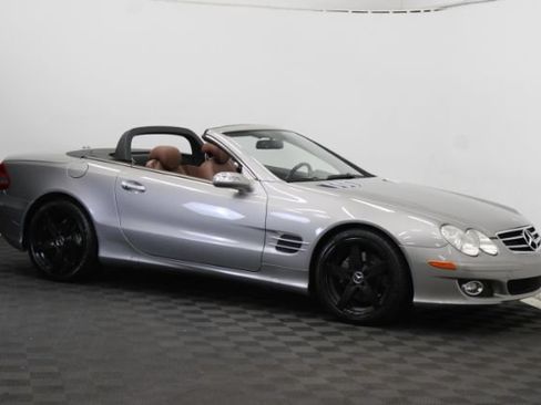 Used 2007 Mercedes-Benz SL 550 image 9