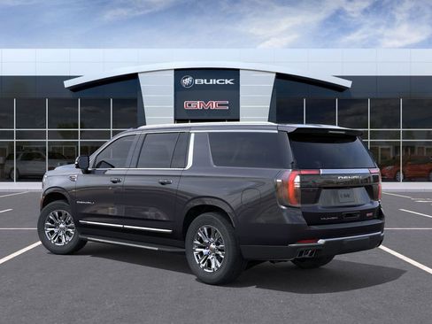 New 2026 GMC Yukon XL Denali w/ Advanced Technology Package image 3