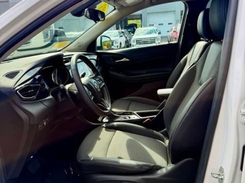 Certified 2023 Buick Encore GX Select w/ Sport Touring Package FWD image 10