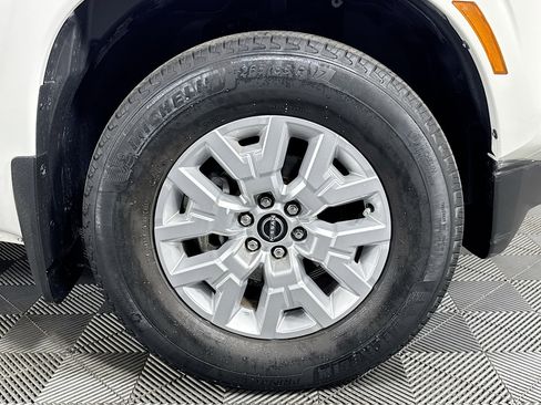 Used 2023 Nissan Frontier SV w/ SV Convenience Package image 31