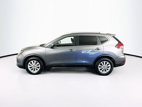 Used 2017 Nissan Rogue SV FWD image 4