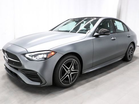Used 2023 Mercedes-Benz C 300 4MATIC Sedan image 3