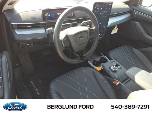 Used 2023 Ford Mustang Mach-E Select w/ Comfort Package Lite AWD/4WD image 17