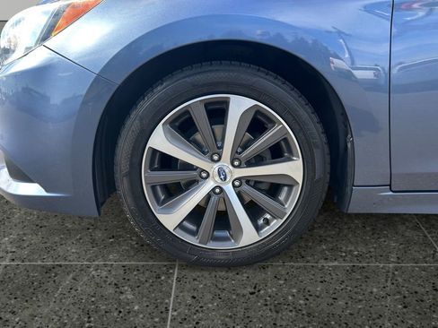 Used 2017 Subaru Legacy 2.5i Limited AWD/4WD image 5