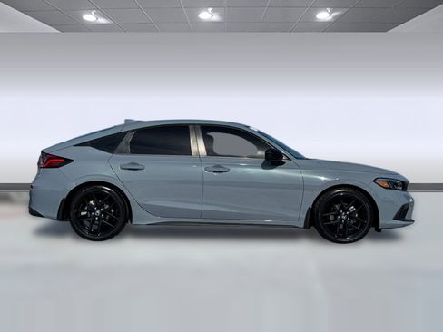 Used 2024 Honda Civic Sport image 7