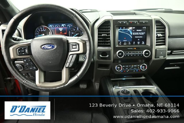 Used 2019 Ford Expedition XLT w/ Equipment Group 202A AWD/4WD image 26
