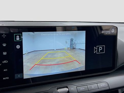 New 2025 Kia K4 GT-Line image 14