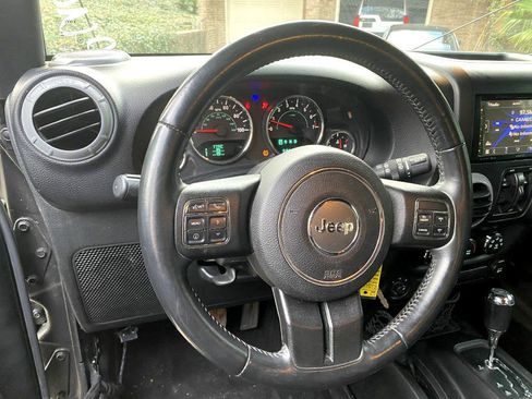 Used 2015 Jeep Wrangler Unlimited Sport w/ Quick Order Package 24S image 23