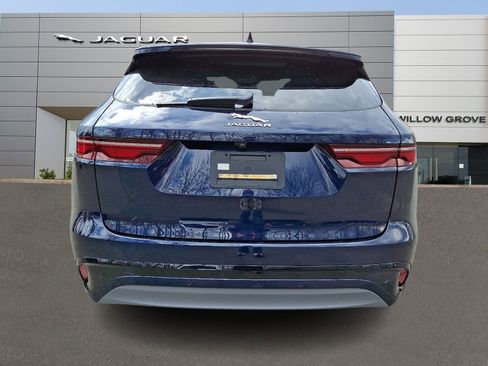 Certified 2025 Jaguar F-PACE R-Dynamic S image 7