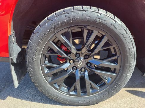 Used 2021 Chevrolet Silverado 1500 RST w/ Rally Edition image 13