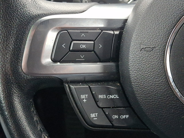 Used 2016 Ford Mustang Coupe RWD image 19