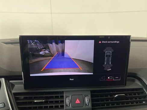 Used 2023 Audi Q5 2.0T Premium w/ Convenience Package image 27