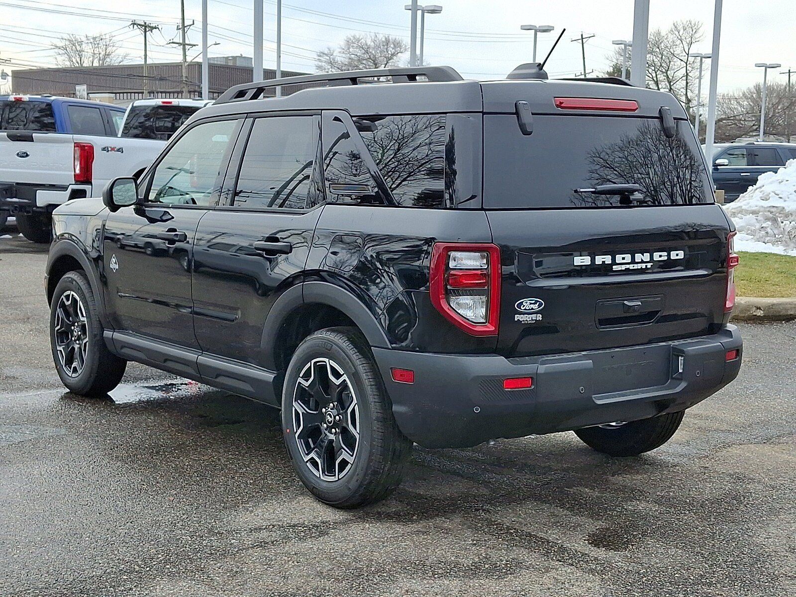 New 2026 Ford Bronco Sport Outer Banks w/ Outer Banks Tech Package+ AWD/4WD image 4