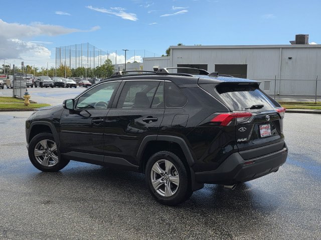 Used 2023 Toyota RAV4 XLE w/ Convenience Package FWD image 4