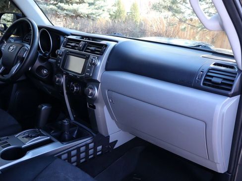 Used 2013 Toyota 4Runner 4WD image 17