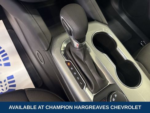 Used 2021 Chevrolet Blazer LT FWD image 21