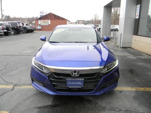 Used 2019 Honda Accord Sport image 3