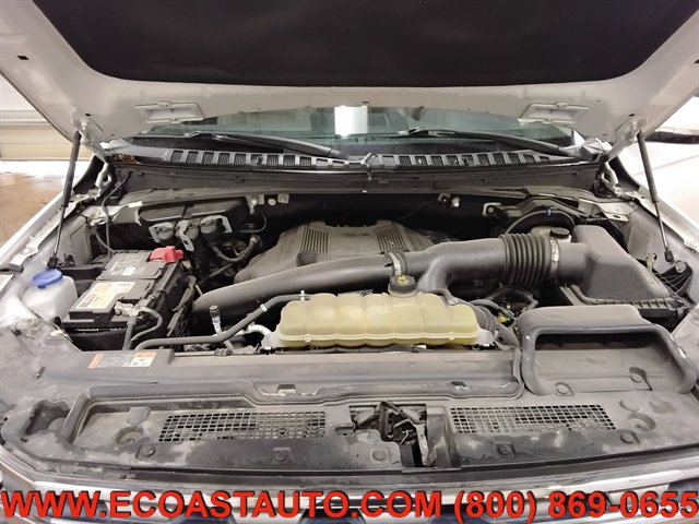Used 2020 Ford Expedition XLT w/ Equipment Group 202A AWD/4WD image 9