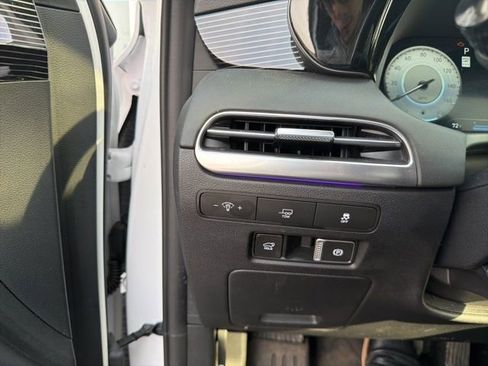 Used 2024 Hyundai Palisade Calligraphy image 13