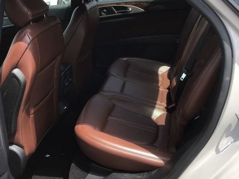 Used 2020 Lincoln MKZ Reserve w/ Elements Package AWD/4WD image 5