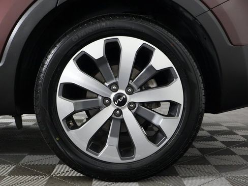 Used 2022 Kia Telluride EX w/ EX Premium Package FWD image 17