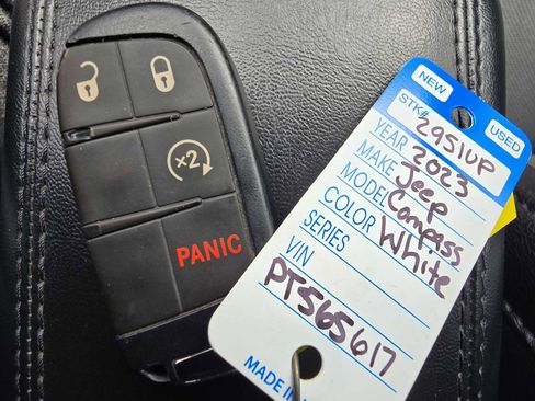 Used 2023 Jeep Compass Limited AWD/4WD image 32