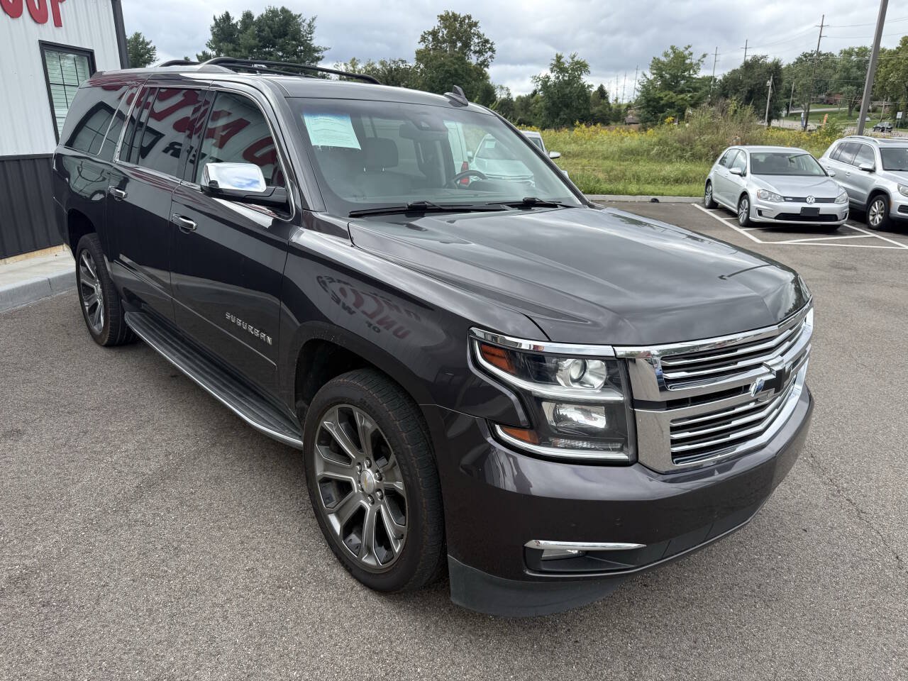Used 2018 Chevrolet Suburban Premier AWD/4WD image 5