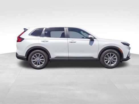 Used 2023 Honda CR-V EX image 2