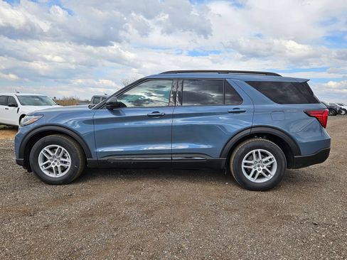 New 2026 Ford Explorer Active w/ Active Comfort Package RWD image 8