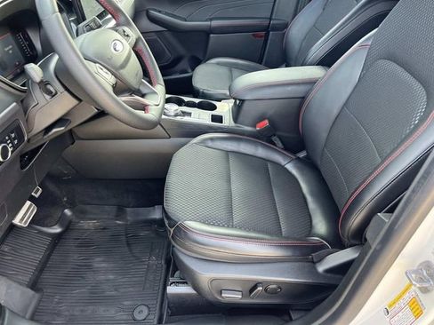 Certified 2024 Ford Escape ST-Line w/ Tech Pack #1 AWD/4WD image 19