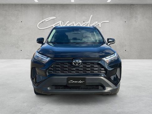 Used 2022 Toyota RAV4 XLE image 18