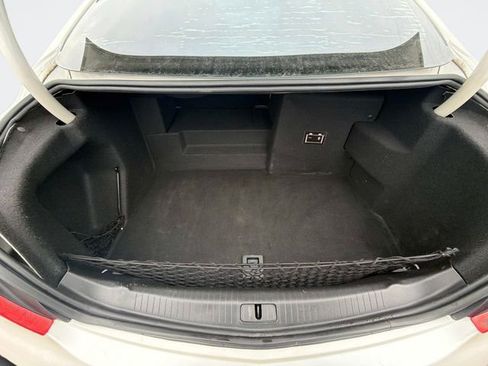 Used 2013 Buick Regal Leather image 12