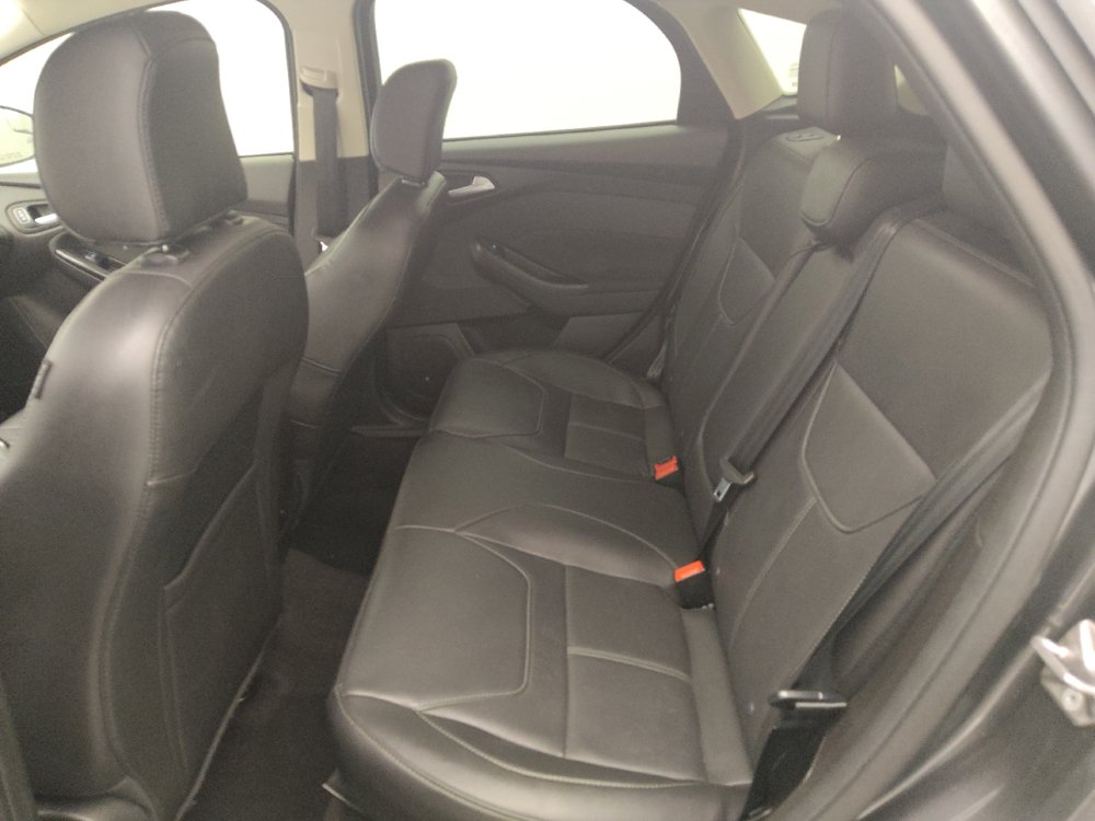 Used 2018 Ford Focus Titanium FWD image 18