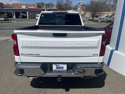 Used 2019 Chevrolet Silverado 1500 LTZ w/ LTZ Premium Package image 5