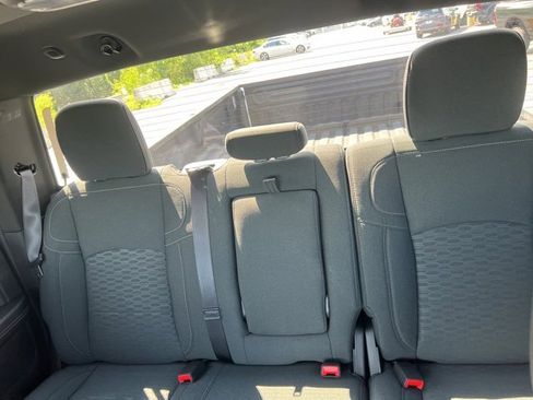 Used 2025 RAM 2500 Big Horn image 34