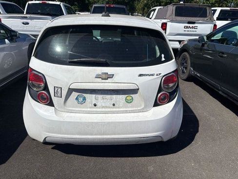 Used 2015 Chevrolet Sonic LT w/ Wheels and Fog Lamp Package FWD image 8