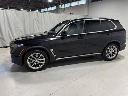 Used 2024 BMW X5 xDrive40i w/ Premium Package AWD/4WD image 18