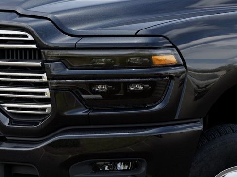 New 2026 RAM 3500 Laramie AWD/4WD image 10