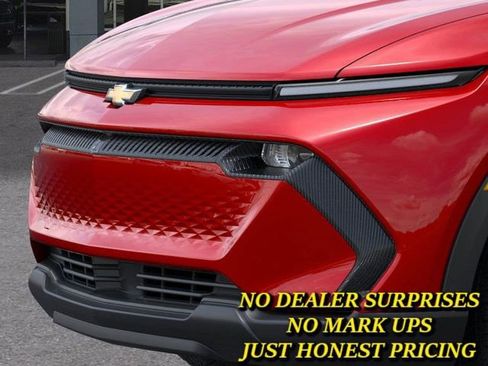 New 2026 Chevrolet Equinox EV LT image 13