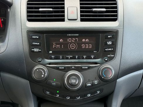 Used 2003 Honda Accord EX image 25