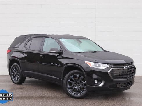 Used 2020 Chevrolet Traverse RS image 1