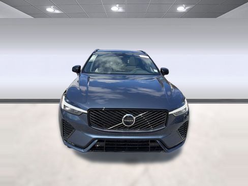 New 2026 Volvo XC60 B5 Core w/ Climate Package image 6