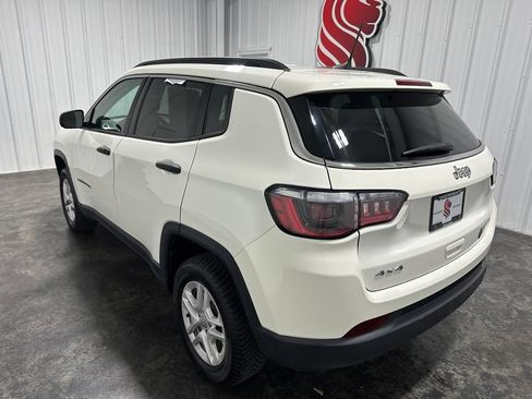 Used 2021 Jeep Compass Sport AWD/4WD image 7