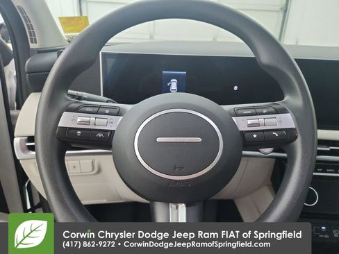 Used 2025 Hyundai Tucson SEL FWD image 21