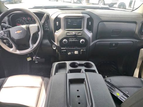 Used 2024 Chevrolet Silverado 3500 W/T w/ Snow Plow Prep Package AWD/4WD image 14