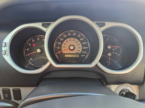 Used 2005 Toyota 4Runner SR5 image 27