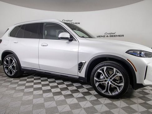 Used 2026 BMW X5 sDrive40i w/ Premium Package RWD image 2