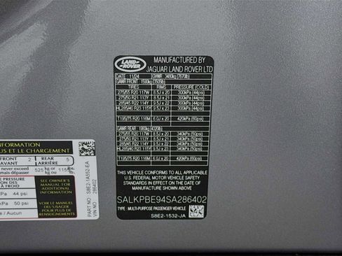 New 2025 Land Rover Range Rover Long Wheelbase SE image 31