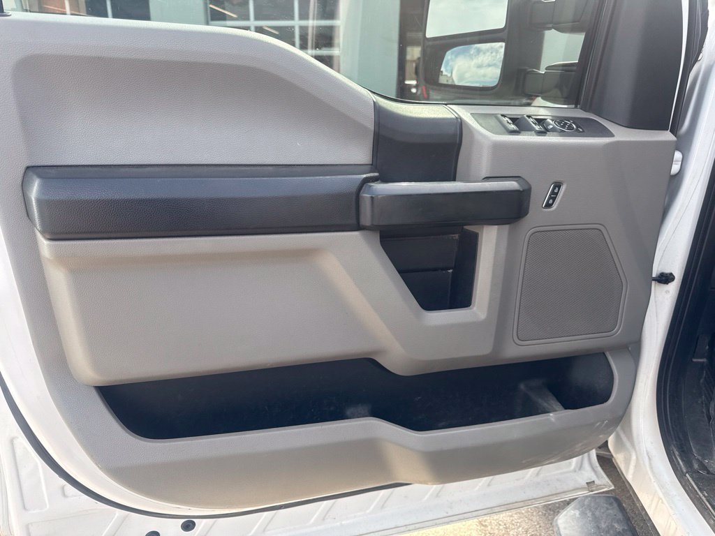 Used 2020 Ford F350 XL w/ Power Equipment Group RWD image 11