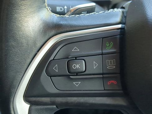 Used 2021 Jeep Grand Cherokee L Limited image 22